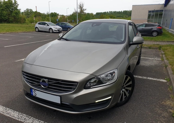 Volvo V60 cena 42999 przebieg: 199000, rok produkcji 2014 z Sosnowiec małe 781